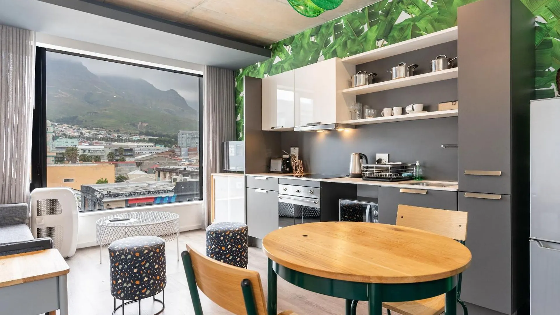 423 Wex1 By Perch Stays With Daily Housekeeping Le Cap